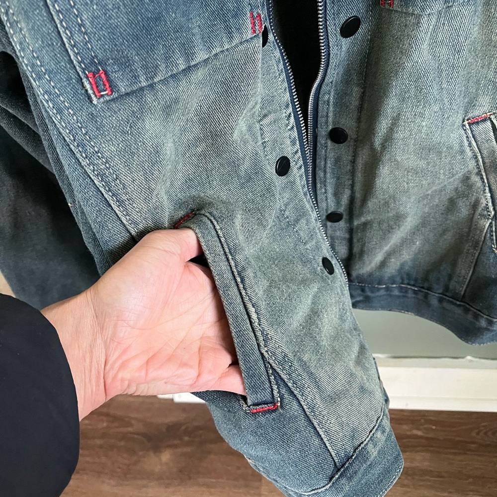 Blue Denim Jacket - Picture 5 of 9